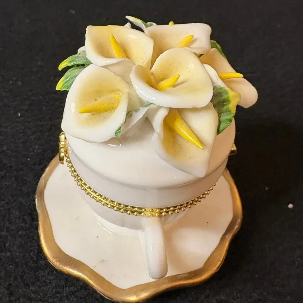 Vintage Porcelain Flower Pattern Cup & Saucer Trinket Box